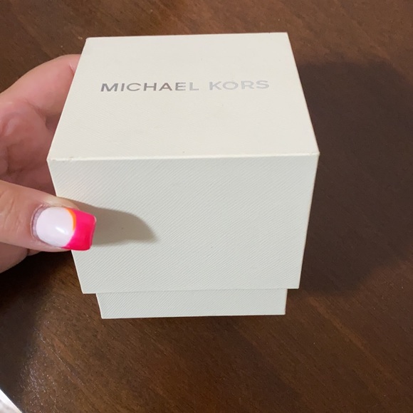 ⌚️HP⌚️ Michael Kors Leather Watch 1 main image 8